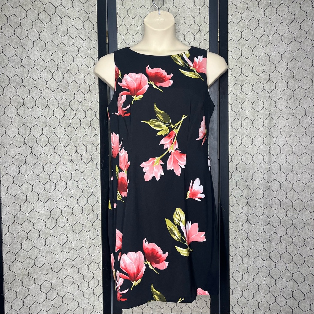 AGB Floral Print Sleeveless Dress